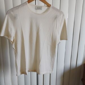 Neiman Marcus Cream Short Sleeve Tee